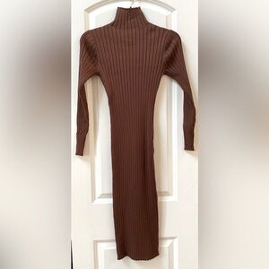 NWT Merokeety Rib Knit Turtleneck Dress